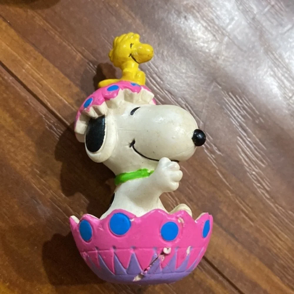 Peanuts Snoopy Charlie Brown Figure Lot NASA Snoopy Book Toys